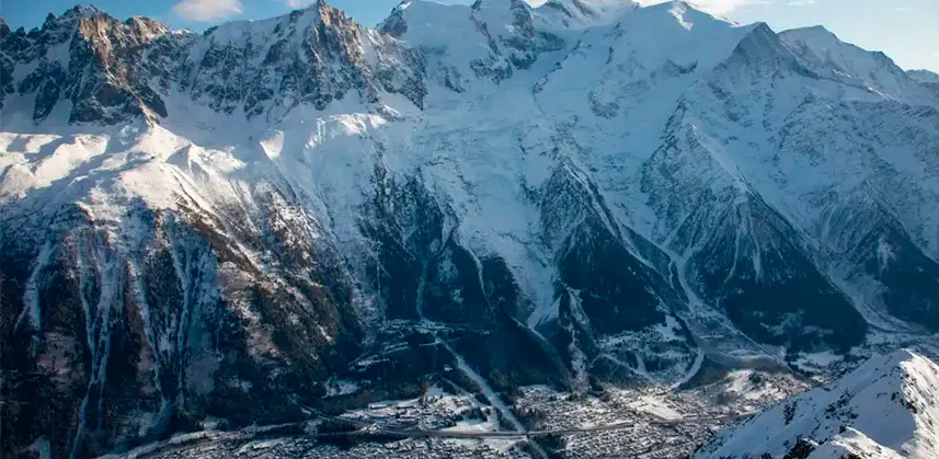 Flying to the Alps: Ski Resorts You Can Reach in Style